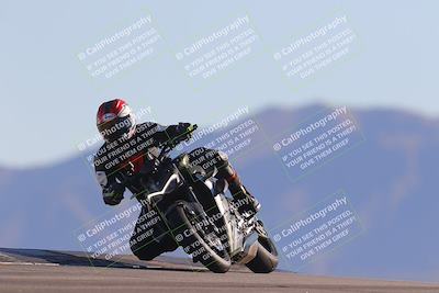 media/Nov-06-2023-Moto Forza (Mon) [[ce023d0744]]/3-Intermediate Group/Session 5 (Turn 9)/